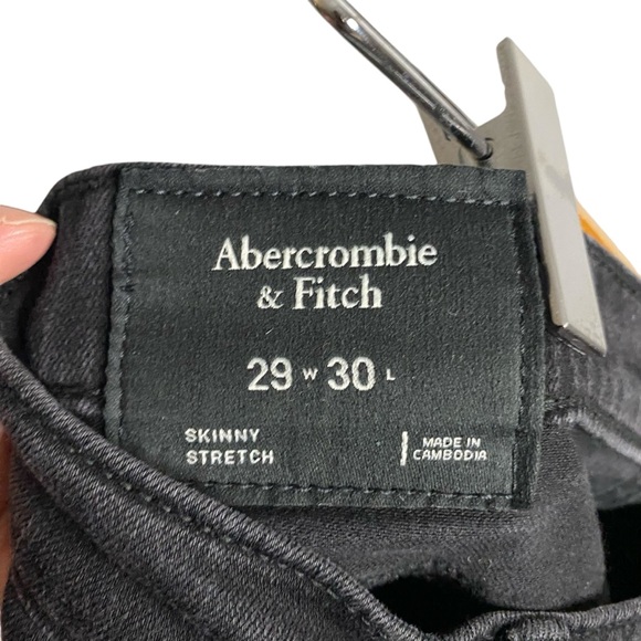 Abercrombie & Fitch Men's Black Skinny Stretch Denim Jeans - Picture 4 of 8